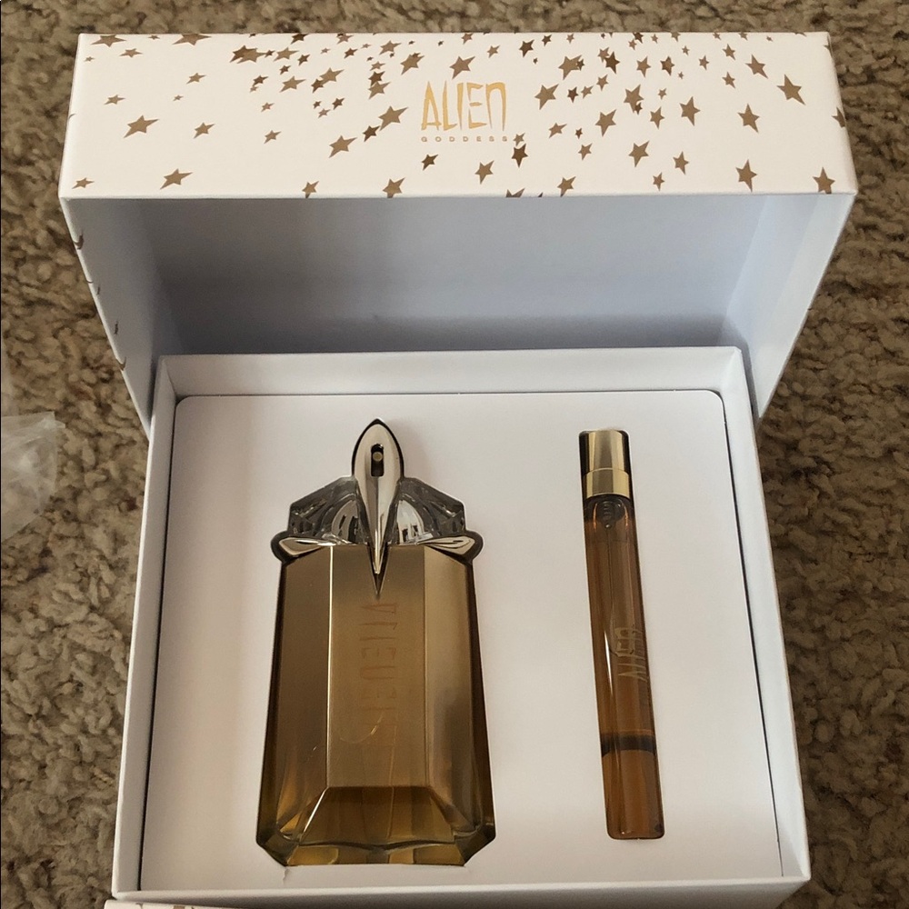 Alien Goddess Perfume Gift Set